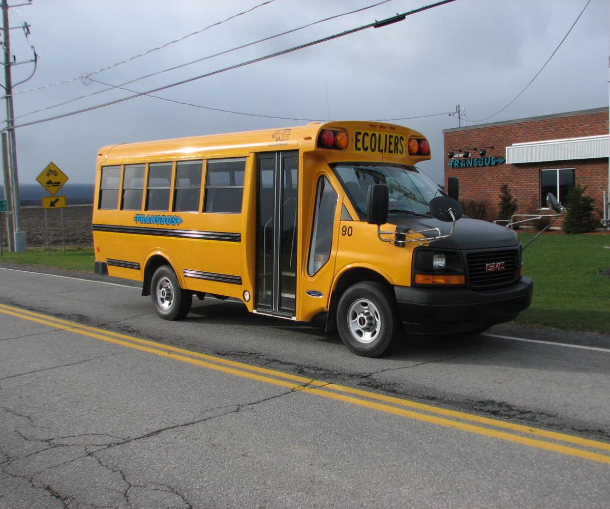 minibus scolaire IMG 0211